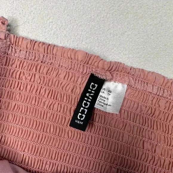 H&M Cropped Tank top with  large bow - Picture 3 of 3